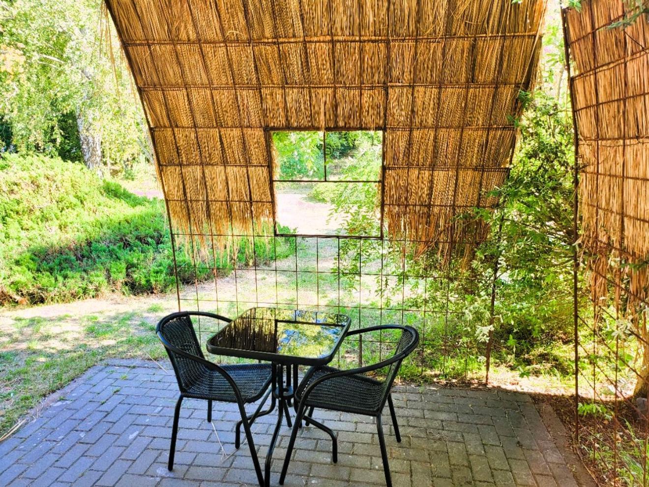 Hotel & Ferienpark Fleether Muehle Миров Екстериор снимка
